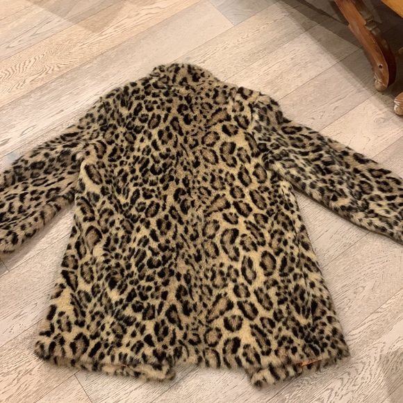 Faux Fur Leopard 🐆 Animal Print Mid-Length Vintage Coat Mob Wife Cool Buttons ✧ - Picture 10 of 15